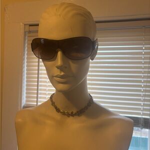 NWOT Versace sunglasses brown.